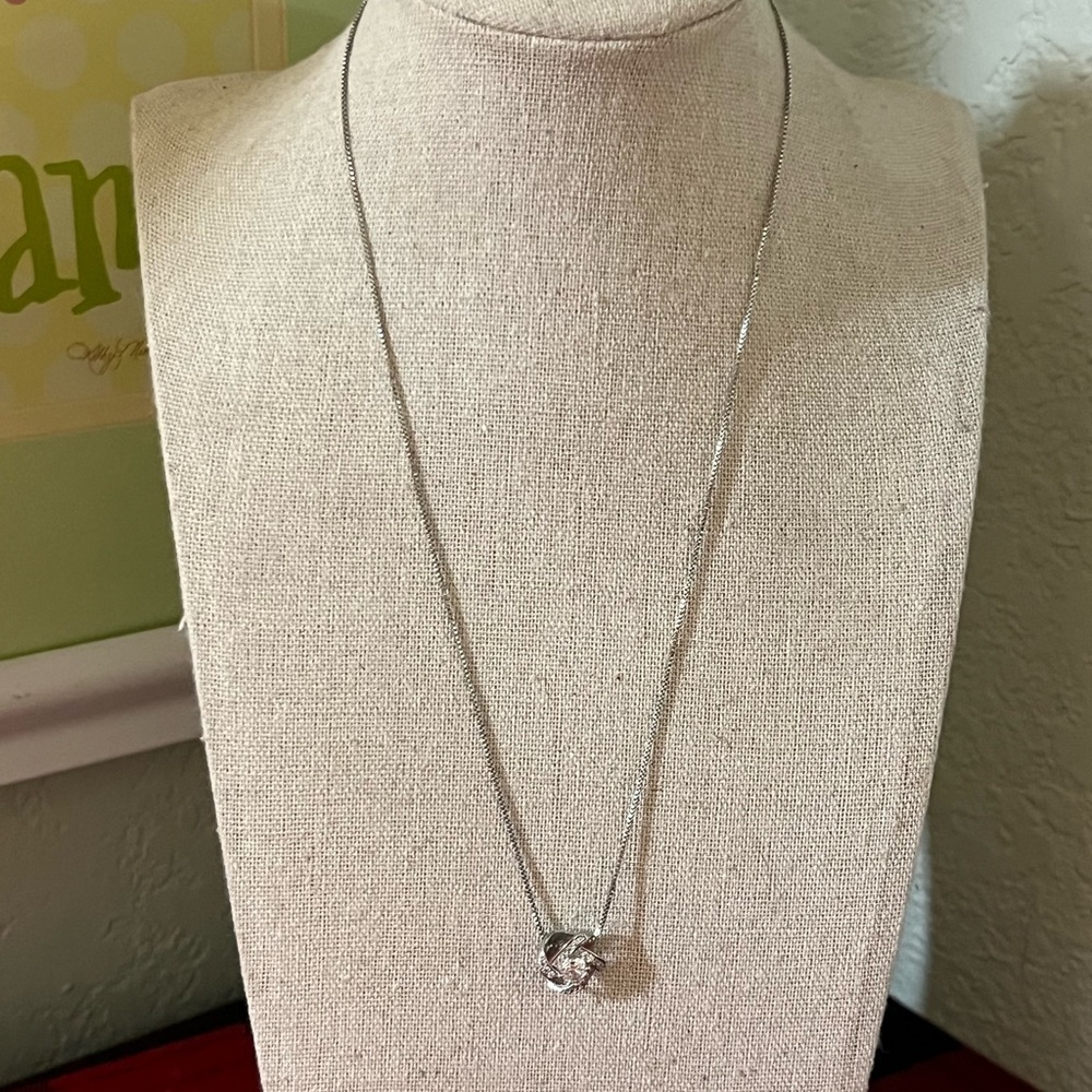Elegant Silver Necklace Necklace #JW3